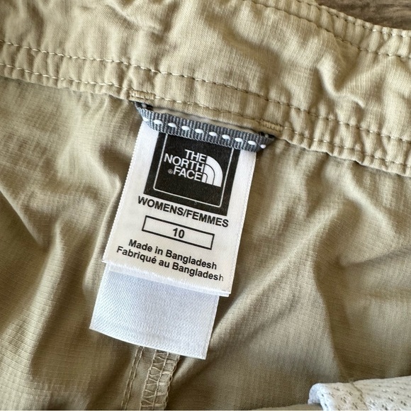 The North Face A-Line Cargo Mid-Length Skirt - Picture 6 of 10